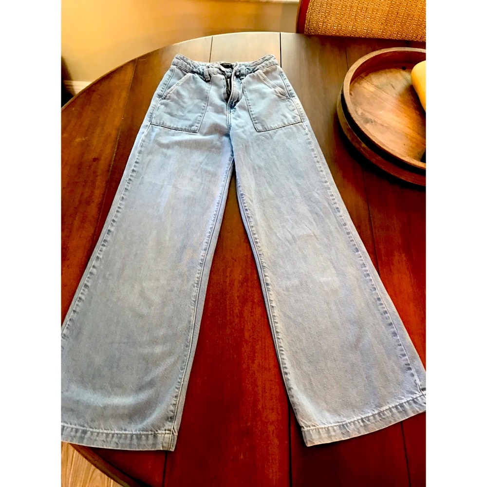 High waist vintage style jeans